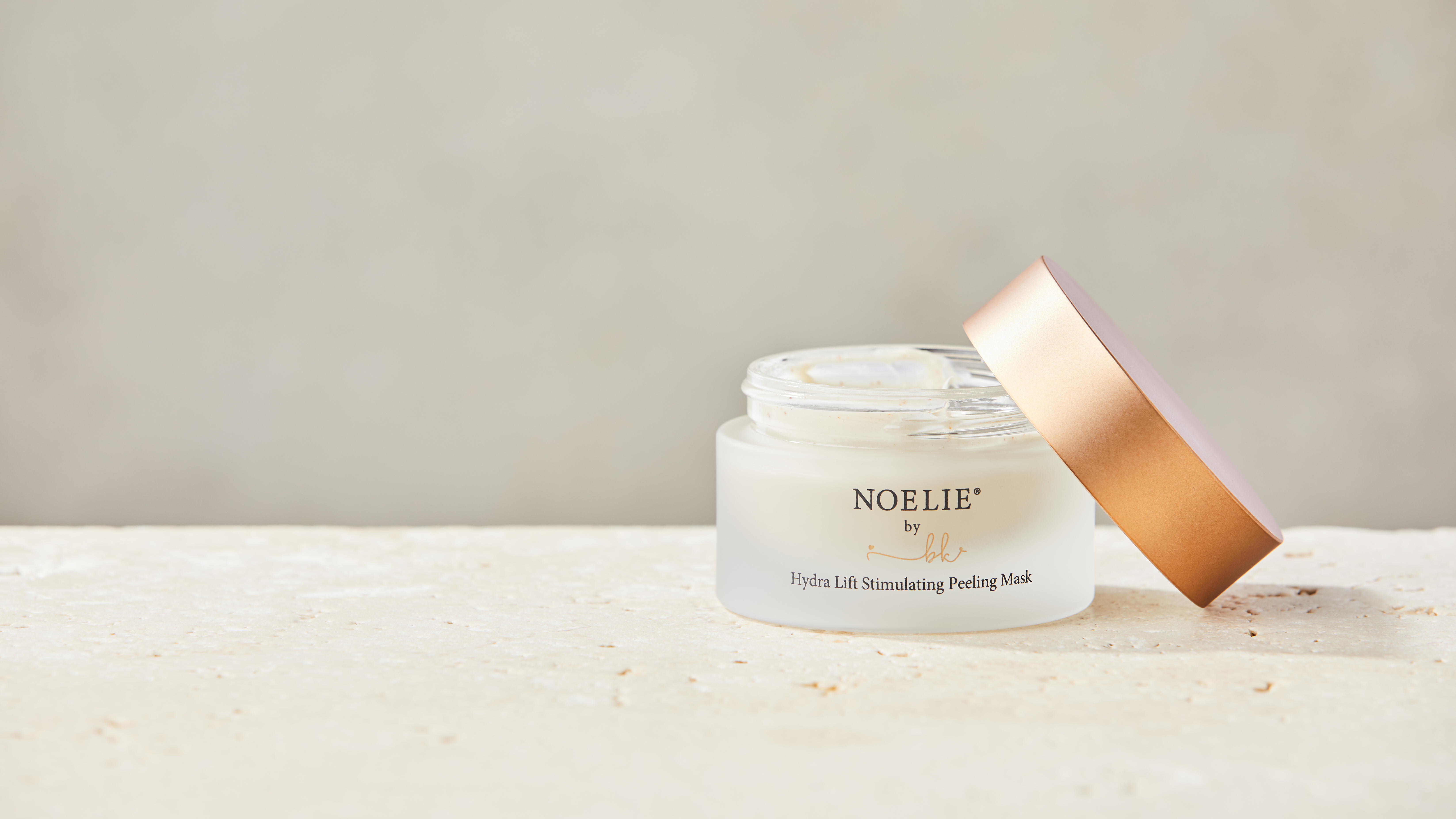 Hydra Lift Stimulating Peeling Mask