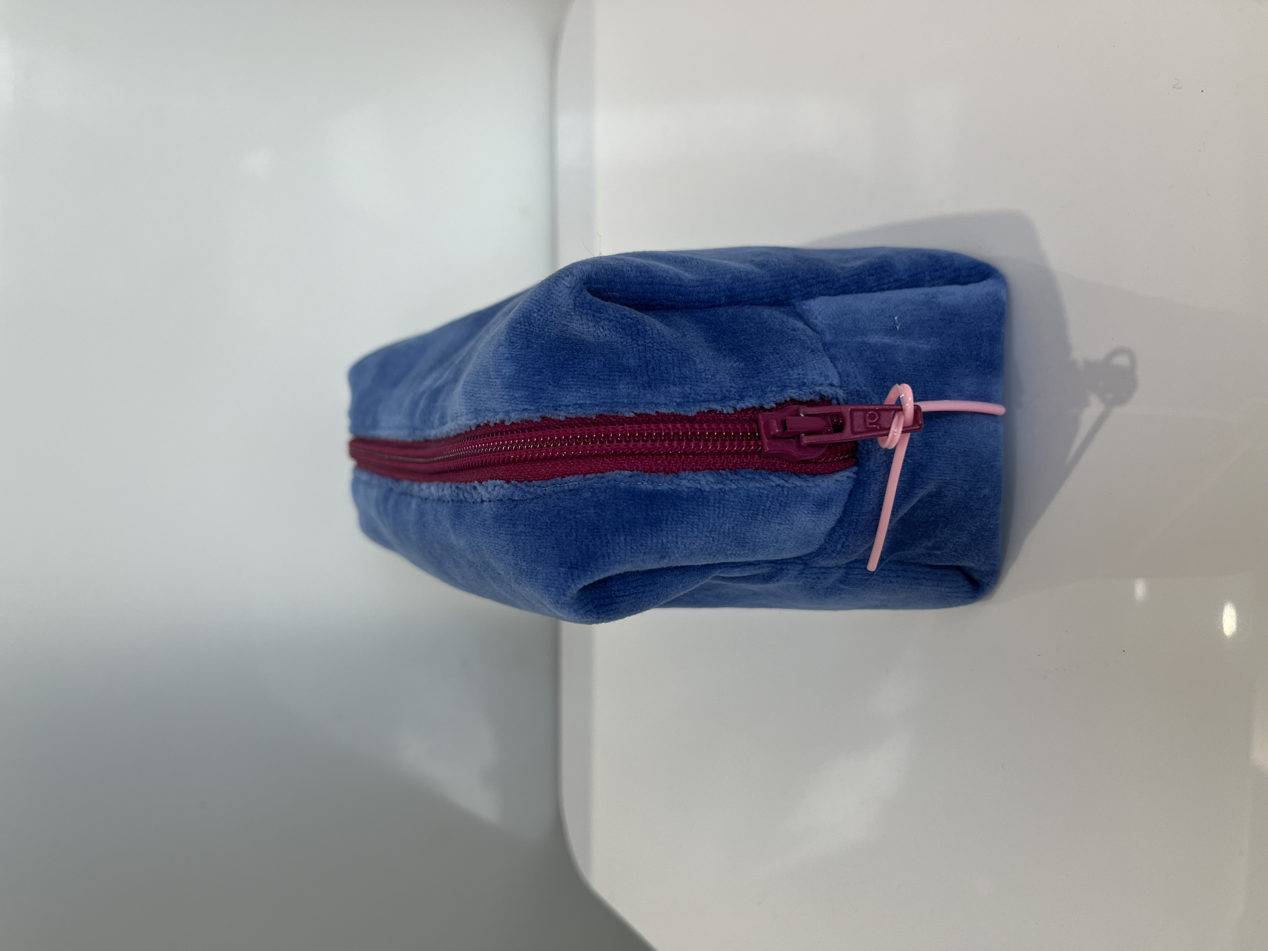 Toilettentasche, Nicky, Samt-hellblau