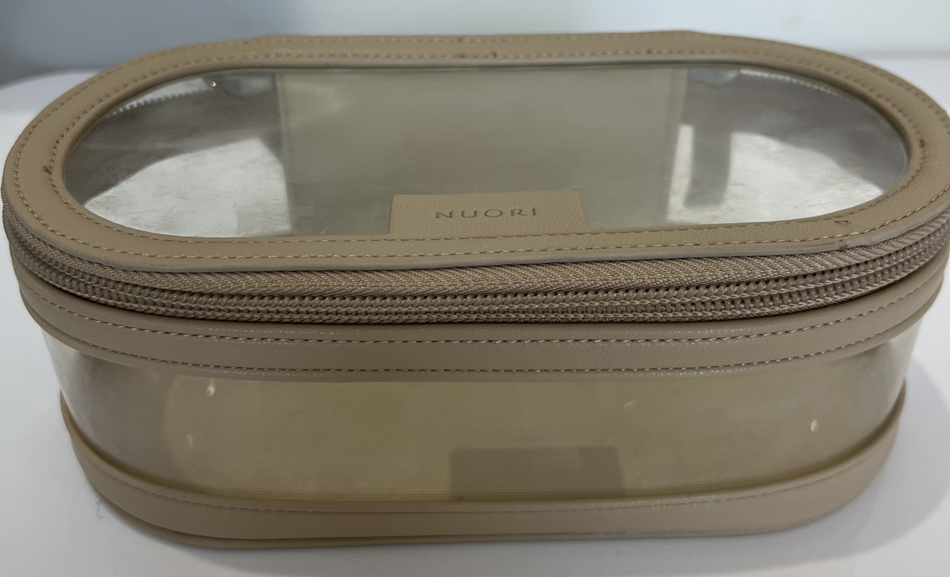 Nuori Toilettekoffer 2-in-1, beige