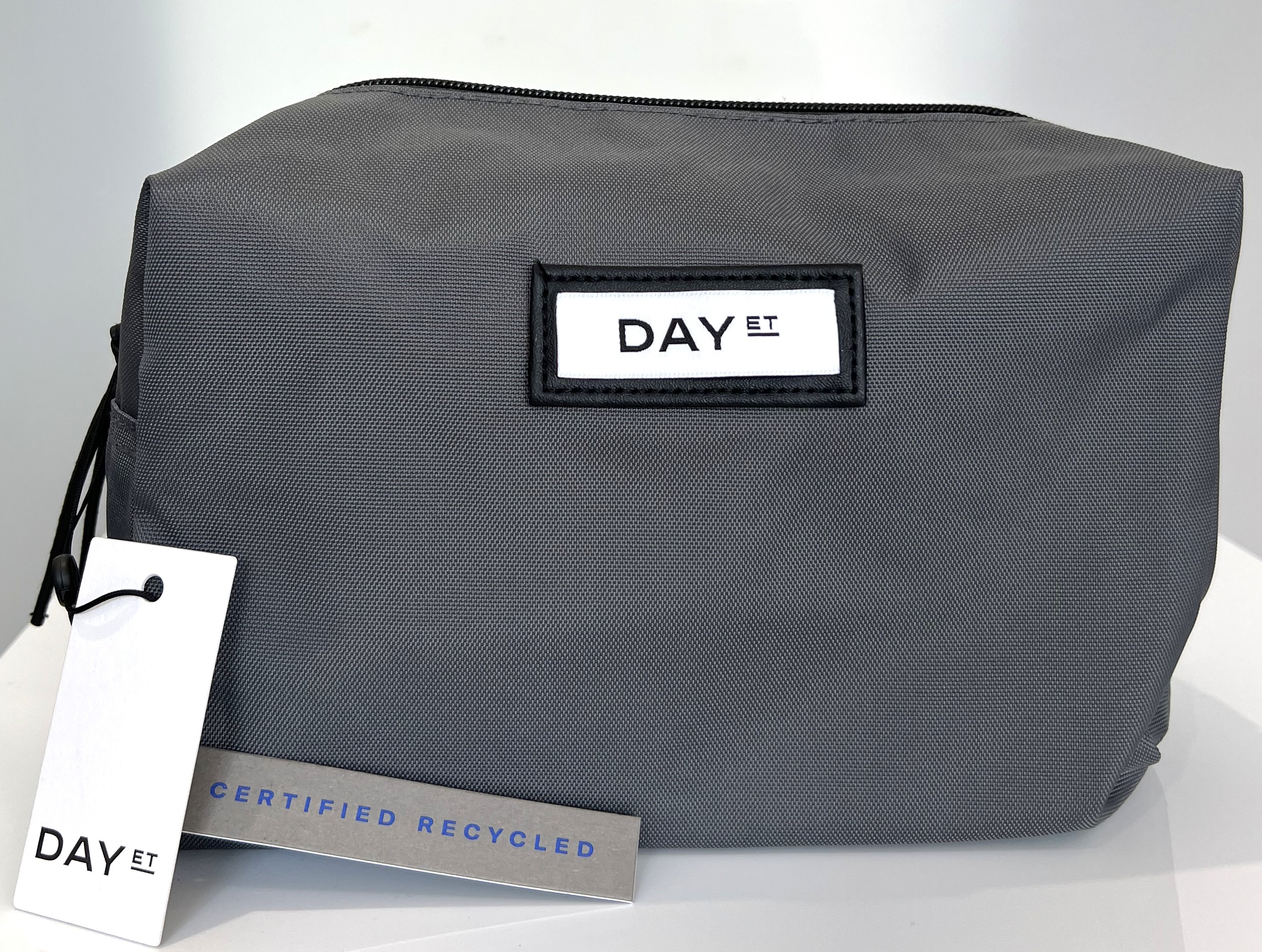 DAY ET Kosmetiktasche, grau