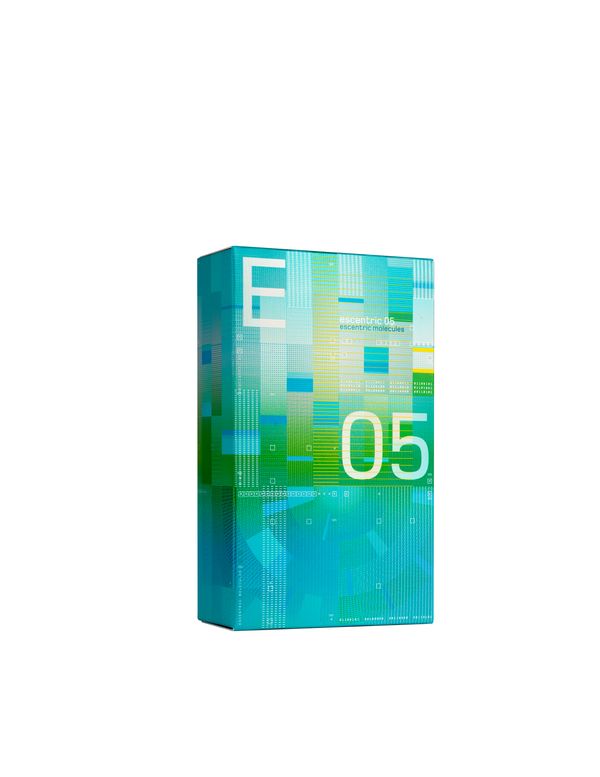 E:05 Escentric 05