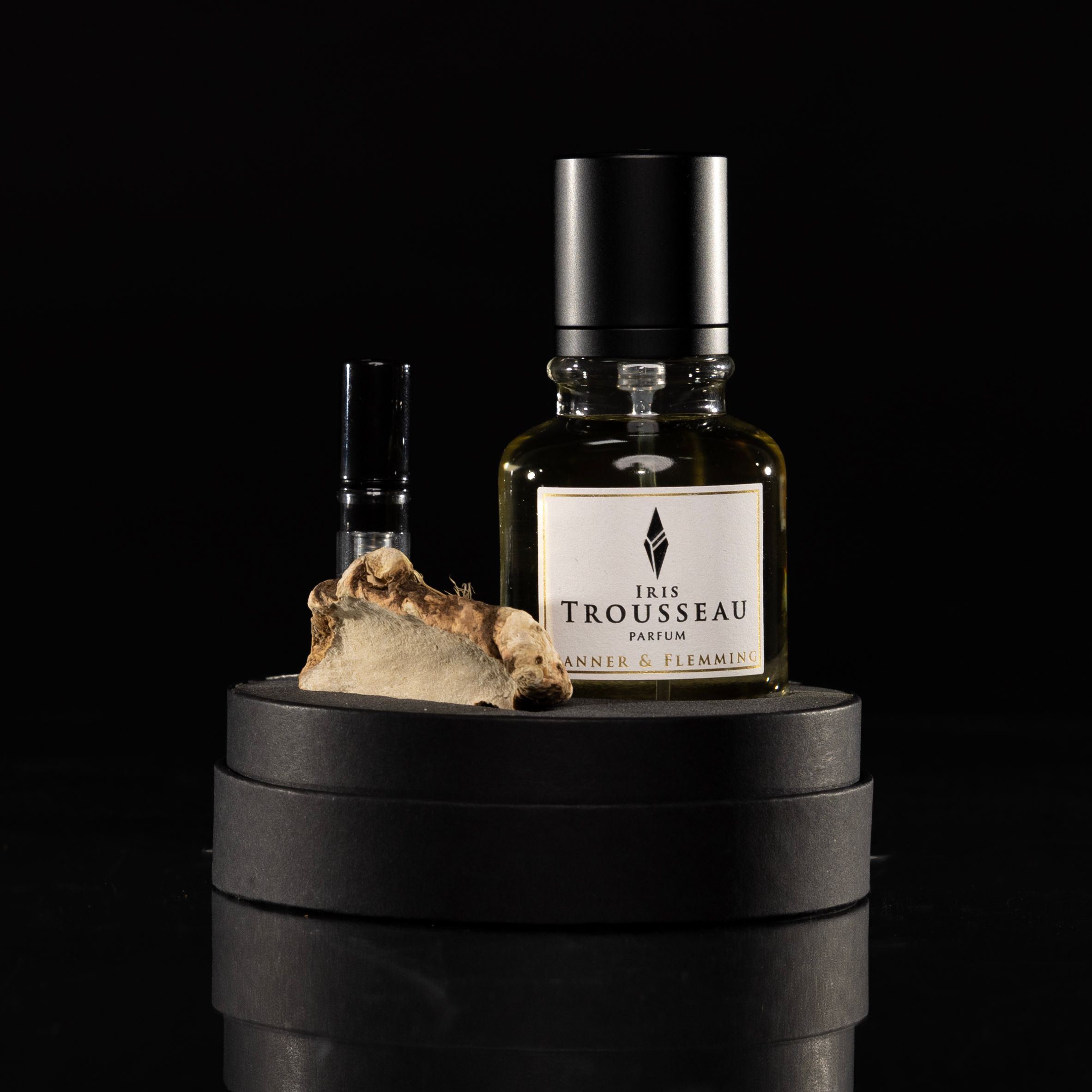 Iris Trousseau LEIDER SCHON VERGRIFFEN UND MOMENTAN NICHT VORBESTELLBAR