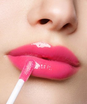 LusciousLips 333 Magenta Mayhem