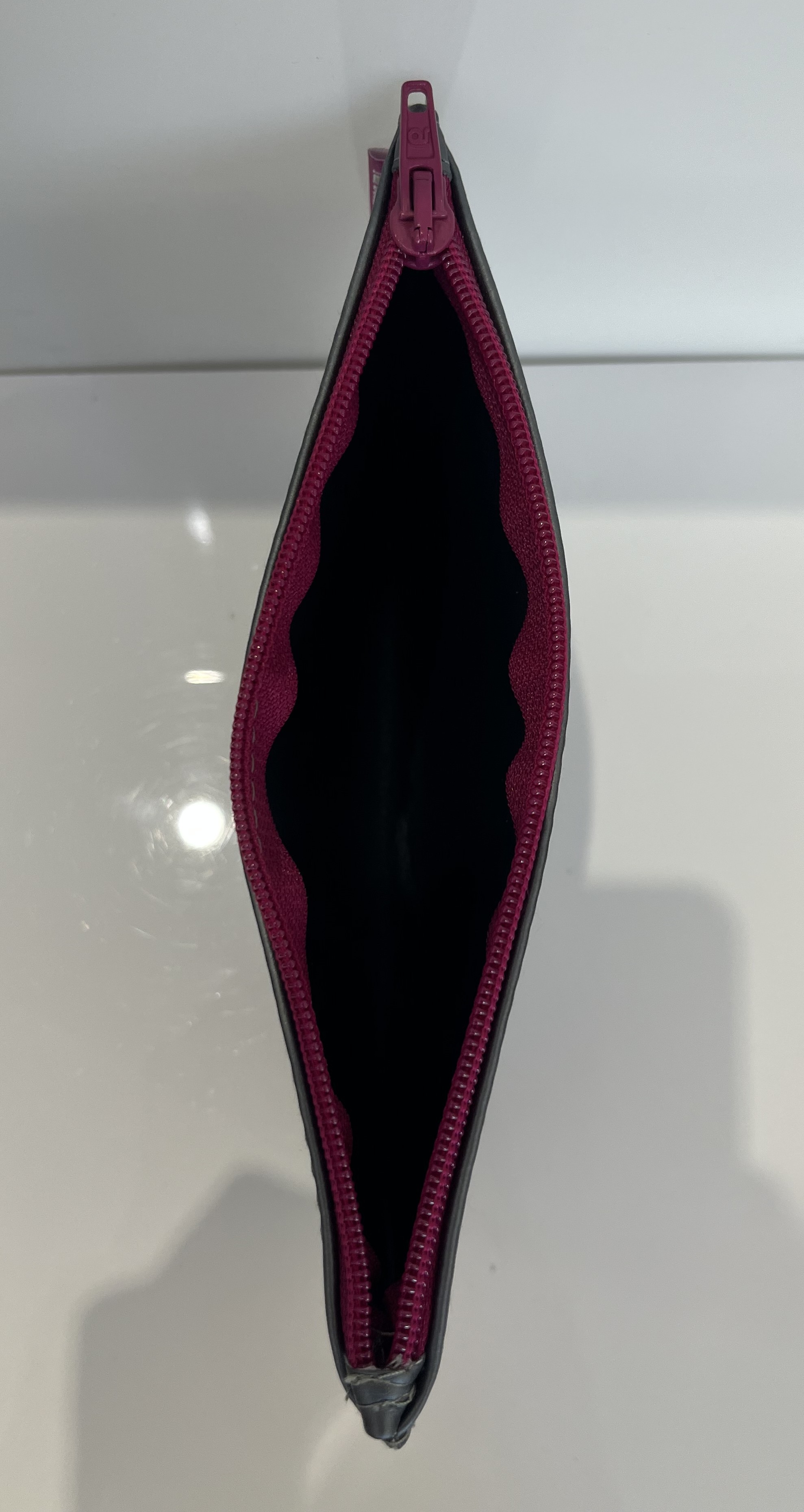 Toilettentasche, flach, silber