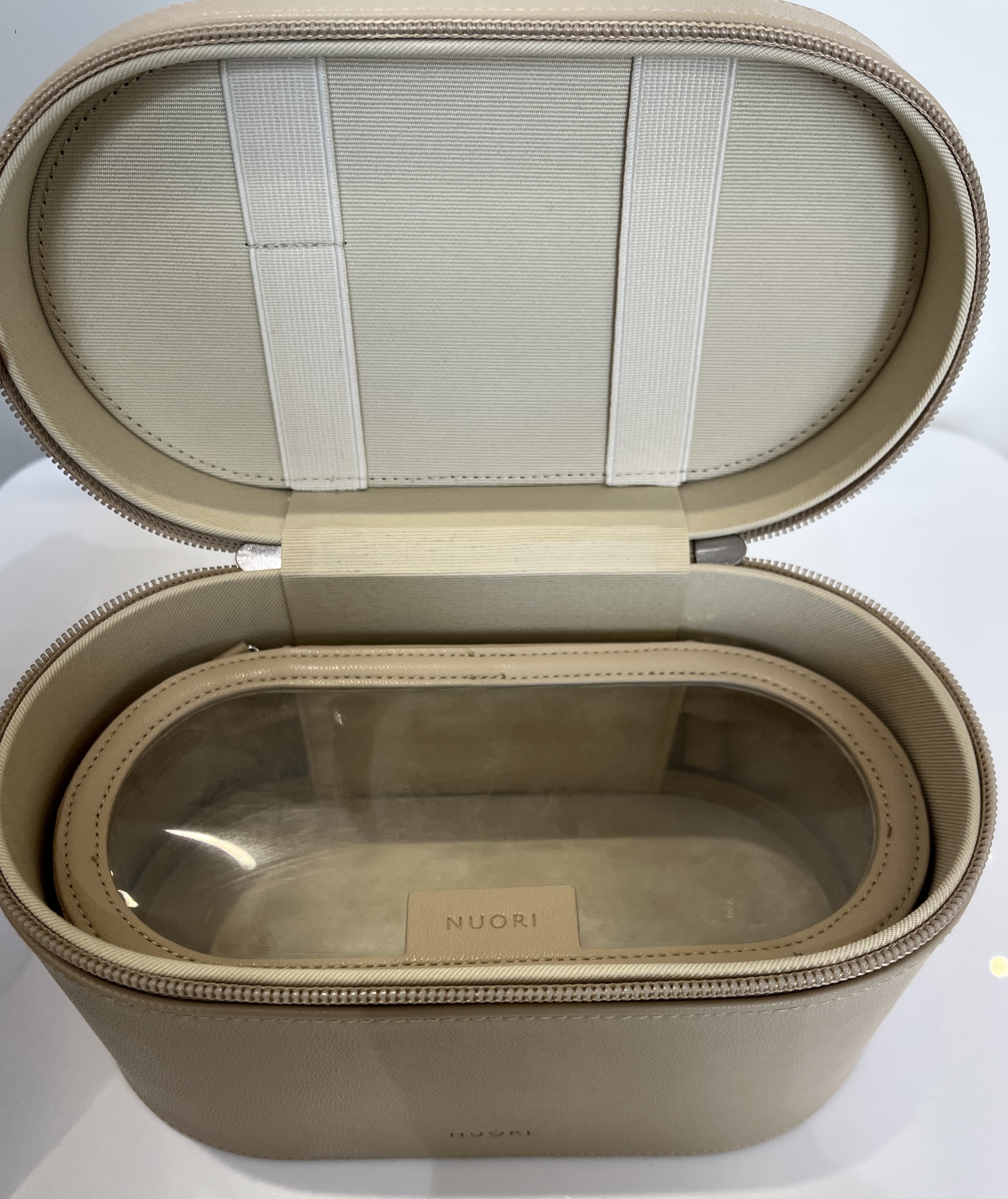 Nuori Toilettekoffer 2-in-1, beige